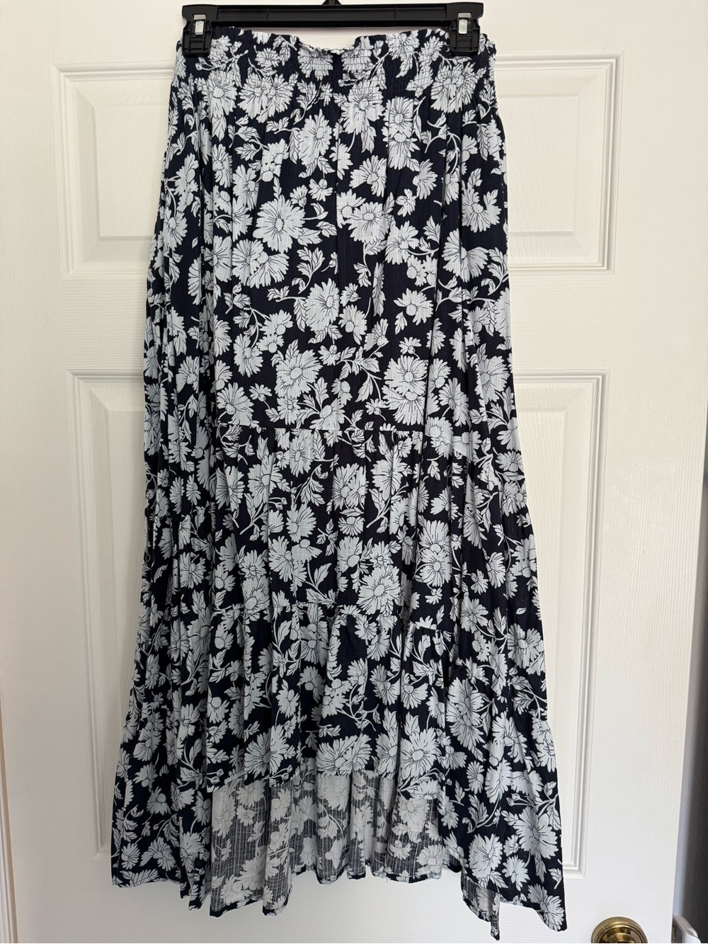 LC Lauren Conrad Navy and White Floral High-Low Maxi Skirt